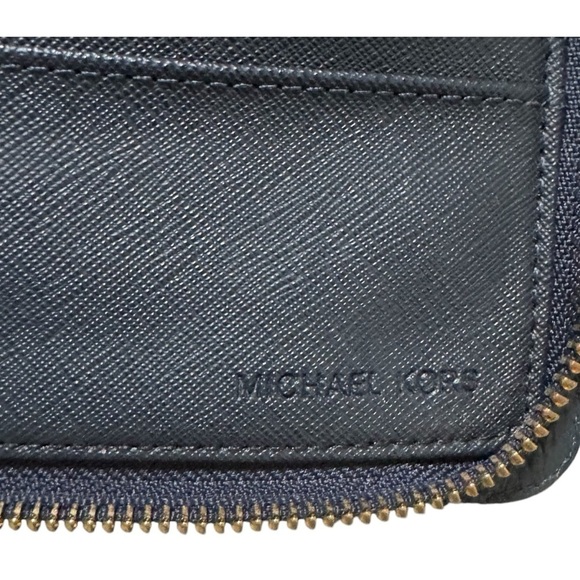Michael Kors Hamilton Continental Wallet navy blue like new - Picture 4 of 6